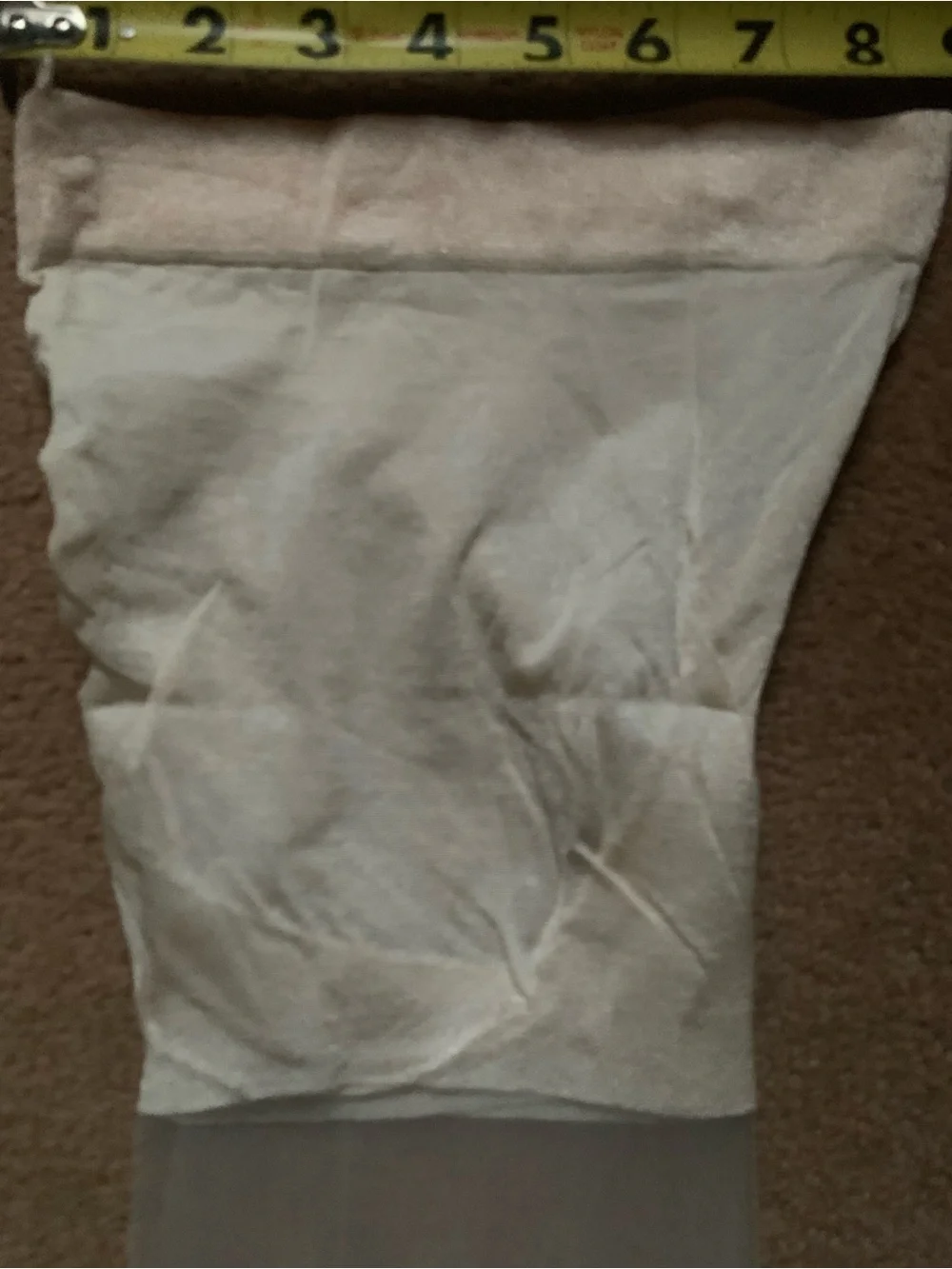 New Evan Picone Bone Cream Sheerest Sheer Satiny Pantyhose Nylons Panty Hose